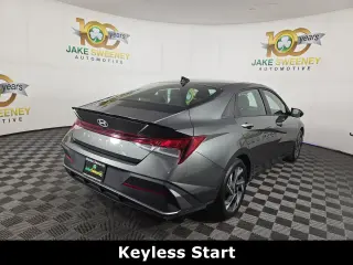 2025 Hyundai Elantra