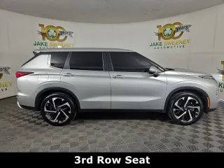 2024 Mitsubishi Outlander