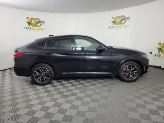 2025 BMW X4