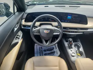 2024 CADILLAC XT4