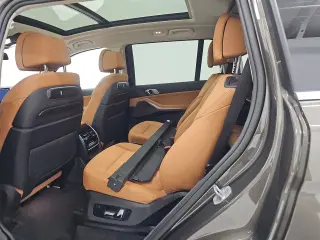 2026 BMW X7