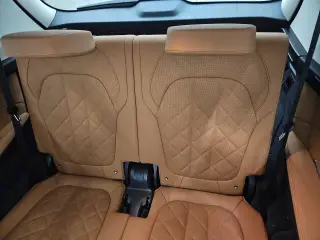 2026 BMW X7