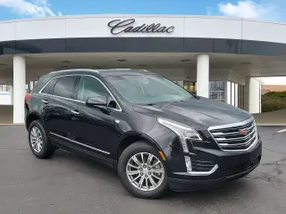 2017 CADILLAC XT5