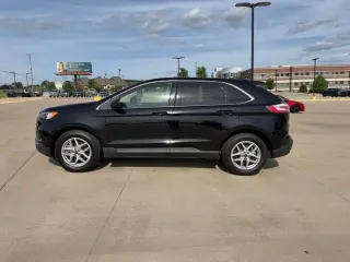 2023 Ford Edge