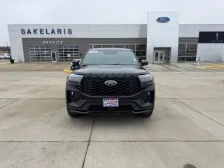 2025 Ford Explorer