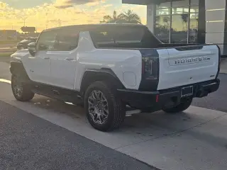 2025 GMC HUMMER EV Pickup