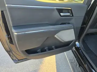 2025 GMC Sierra EV