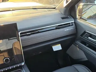 2025 GMC Sierra EV