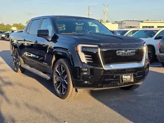 2025 GMC Sierra EV