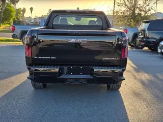 2025 GMC Sierra EV
