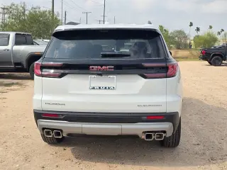 2026 GMC Acadia