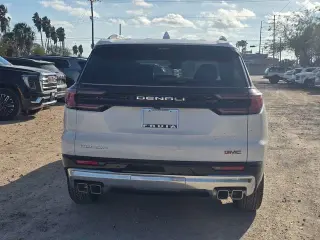 2026 GMC Acadia