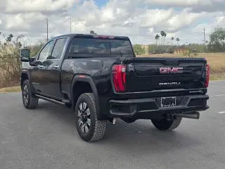 2026 GMC Sierra 2500 HD