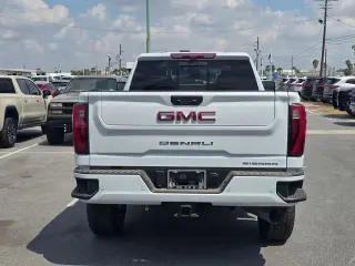 2026 GMC Sierra 2500 HD