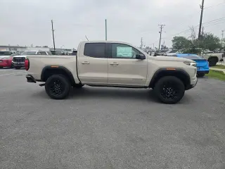 2026 GMC Canyon