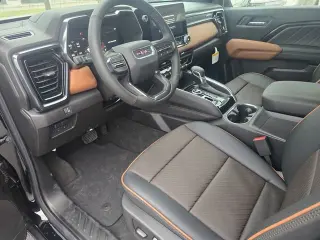2026 GMC Canyon