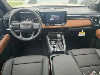 2026 GMC Canyon