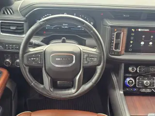 2024 GMC Yukon XL