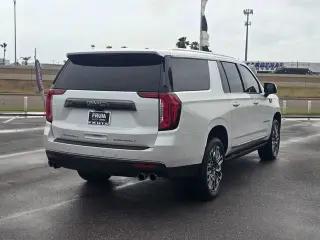 2024 GMC Yukon XL