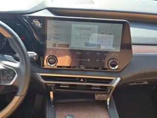 2023 LEXUS RX