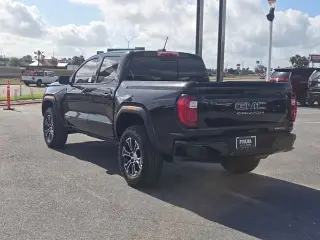 2023 GMC Canyon