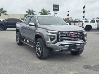 2023 GMC Canyon