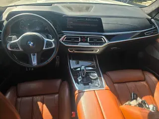 2020 BMW X7