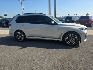 2020 BMW X7
