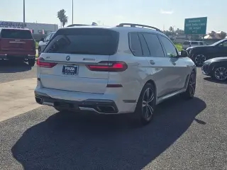 2020 BMW X7