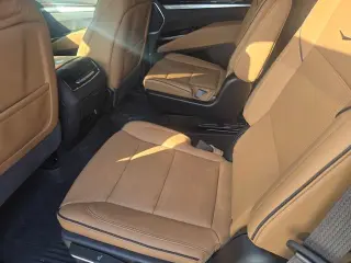 2026 CADILLAC Escalade