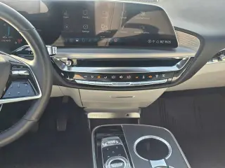 2024 CADILLAC LYRIQ