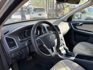 2016 Volvo XC60