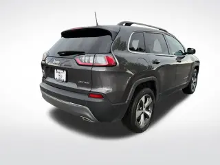 2022 Jeep Cherokee