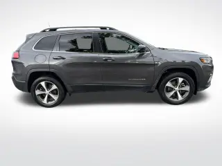 2022 Jeep Cherokee