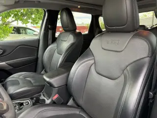 2022 Jeep Cherokee