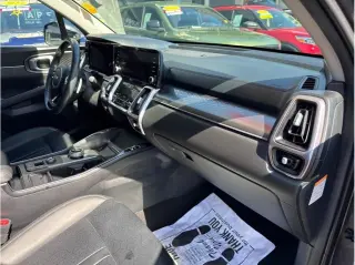 2023 Kia Sorento Hybrid