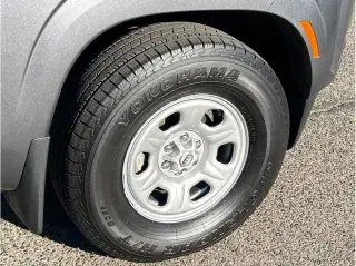 2023 Nissan Frontier