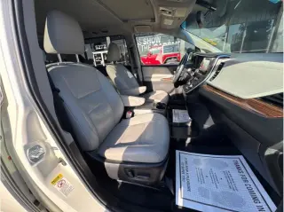 2016 Toyota Sienna