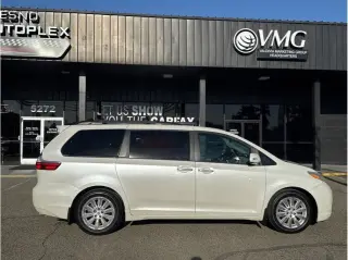2016 Toyota Sienna