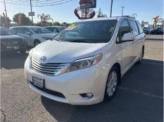 2016 Toyota Sienna
