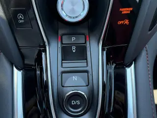 2025 Acura RDX