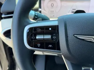 2026 Genesis GV70