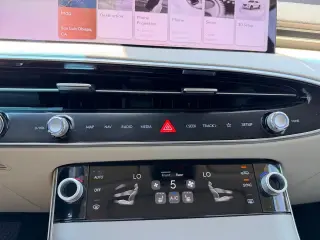 2026 Genesis GV70