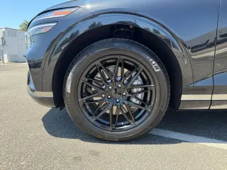 2026 Genesis GV70