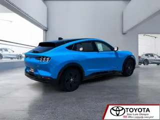 2023 Ford Mustang Mach-E