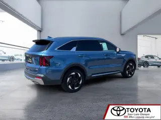 2025 Kia Sorento Hybrid