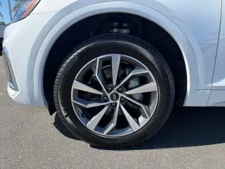 2022 Audi Q5