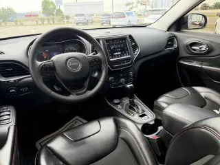 2022 Jeep Cherokee