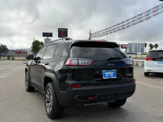 2022 Jeep Cherokee
