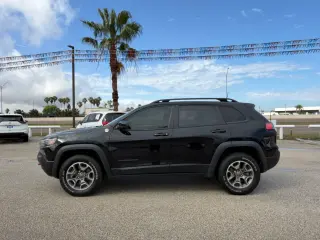 2022 Jeep Cherokee